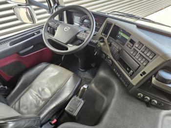 Volvo FM 330 4x2 / EFFER 12.5 t/m CRANE / KRAN